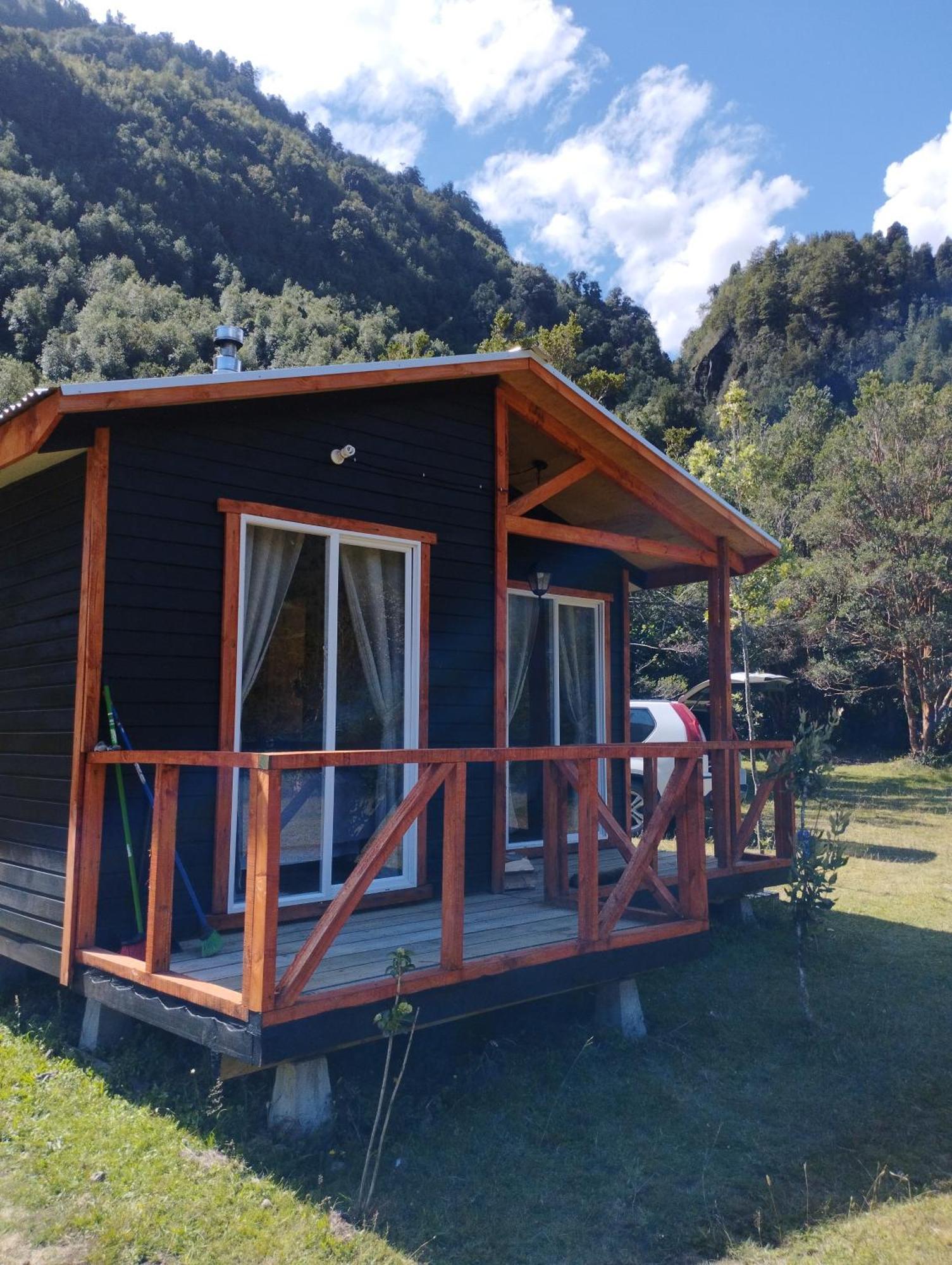 Cabana Cordillera Cochamo Exteriér fotografie